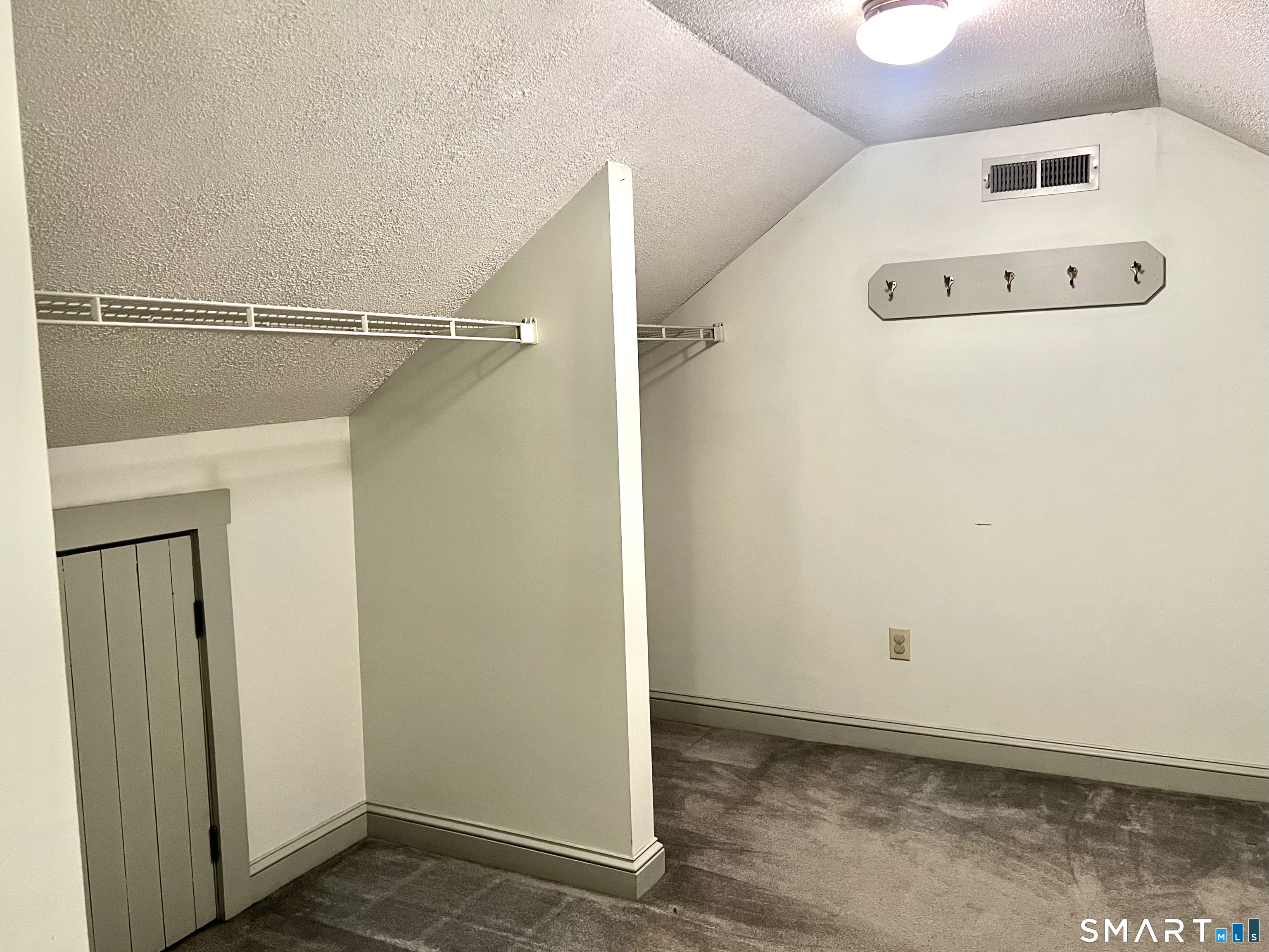 77 Freestone Avenue Portland, CT 06480 - Photo 21 of 26