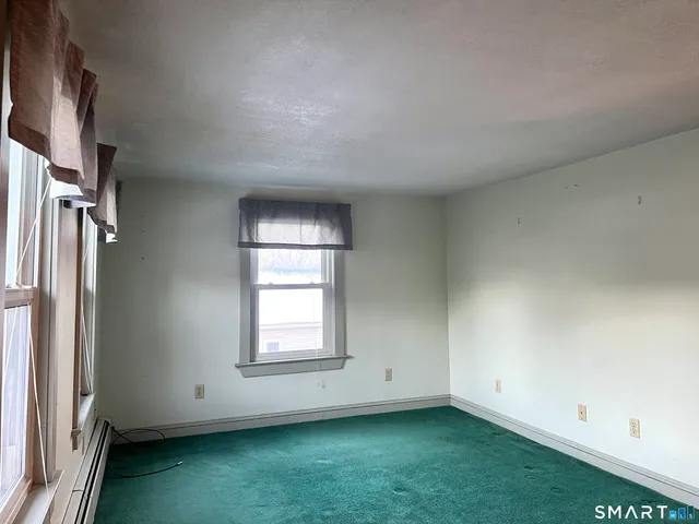 $2,000 | 77 Freestone Avenue, Portland, CT 06480