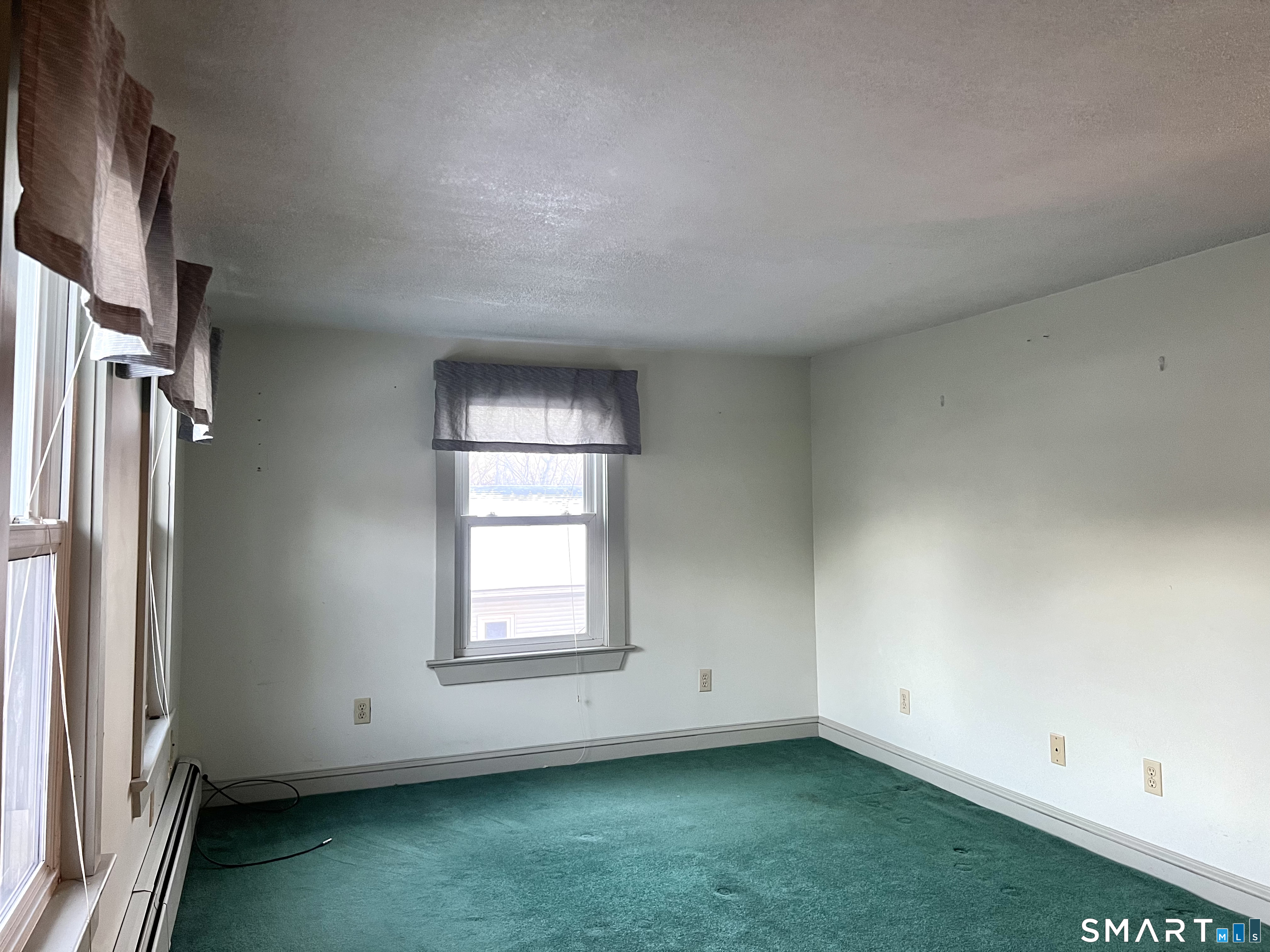 77 Freestone Avenue Portland, CT 06480 - Photo 23 of 26