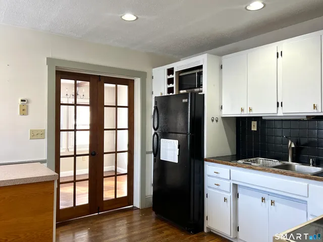 $2,000 | 77 Freestone Avenue, Portland, CT 06480