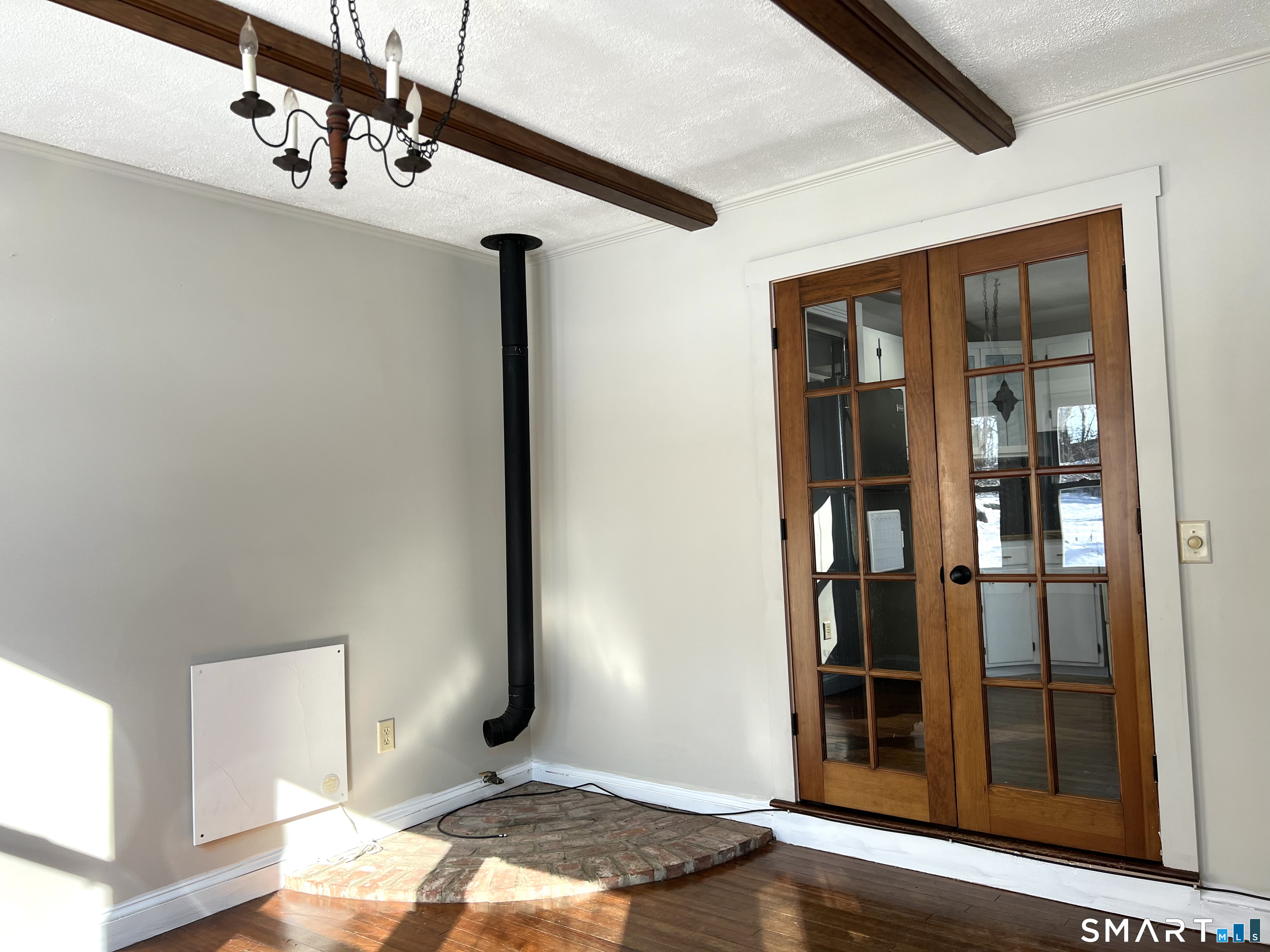 77 Freestone Avenue Portland, CT 06480 - Photo 7 of 26