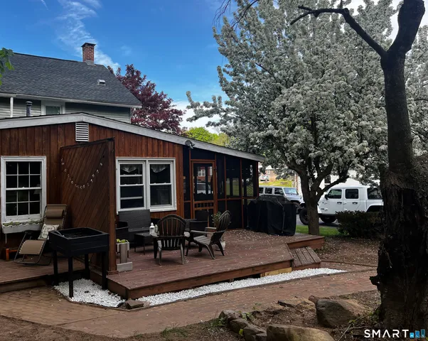 $2,000 | 77 Freestone Avenue, Portland, CT 06480