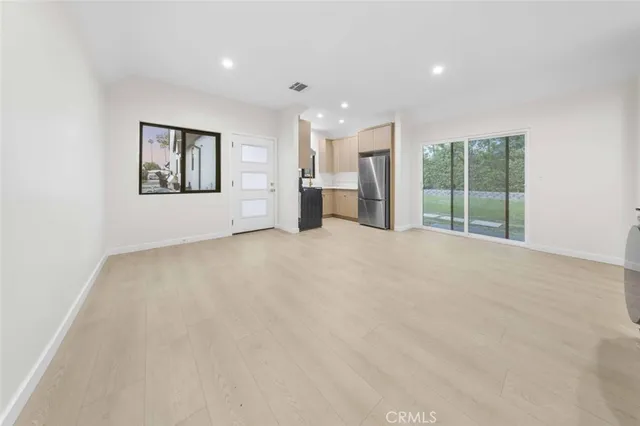 $4,000 | 1324 Winchester Avenue, Unit A, Glendale, CA 91201