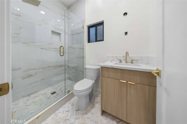 $4,000 | 1324 Winchester Avenue, Unit A, Glendale, CA 91201