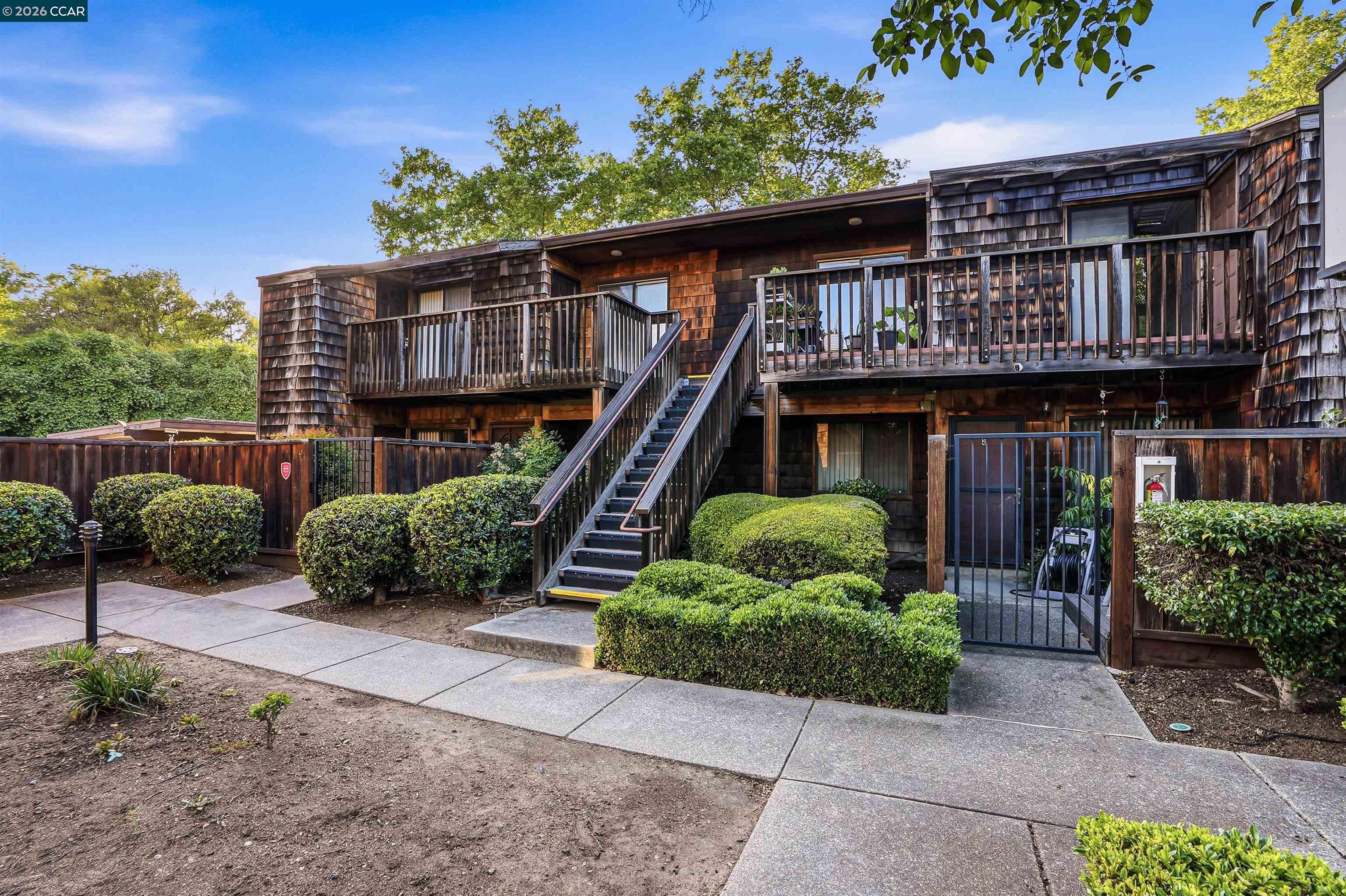 2450 Walters Way, Unit 2 Concord, CA 94520 - Photo 2 of 17