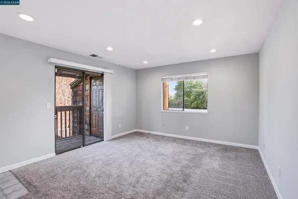 $379,000 | 2450 Walters Way, Unit 2, Concord, CA 94520