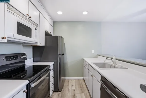 $379,000 | 2450 Walters Way, Unit 2, Concord, CA 94520