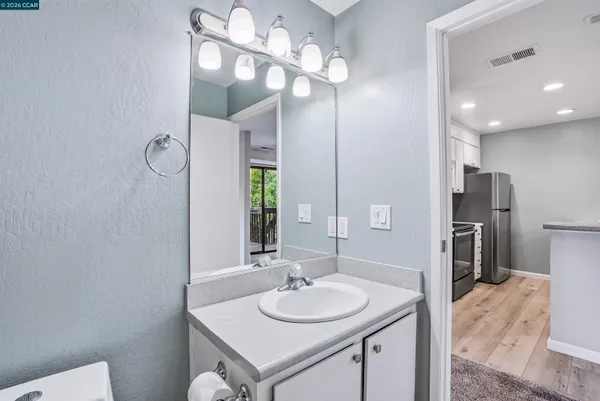 $379,000 | 2450 Walters Way, Unit 2, Concord, CA 94520