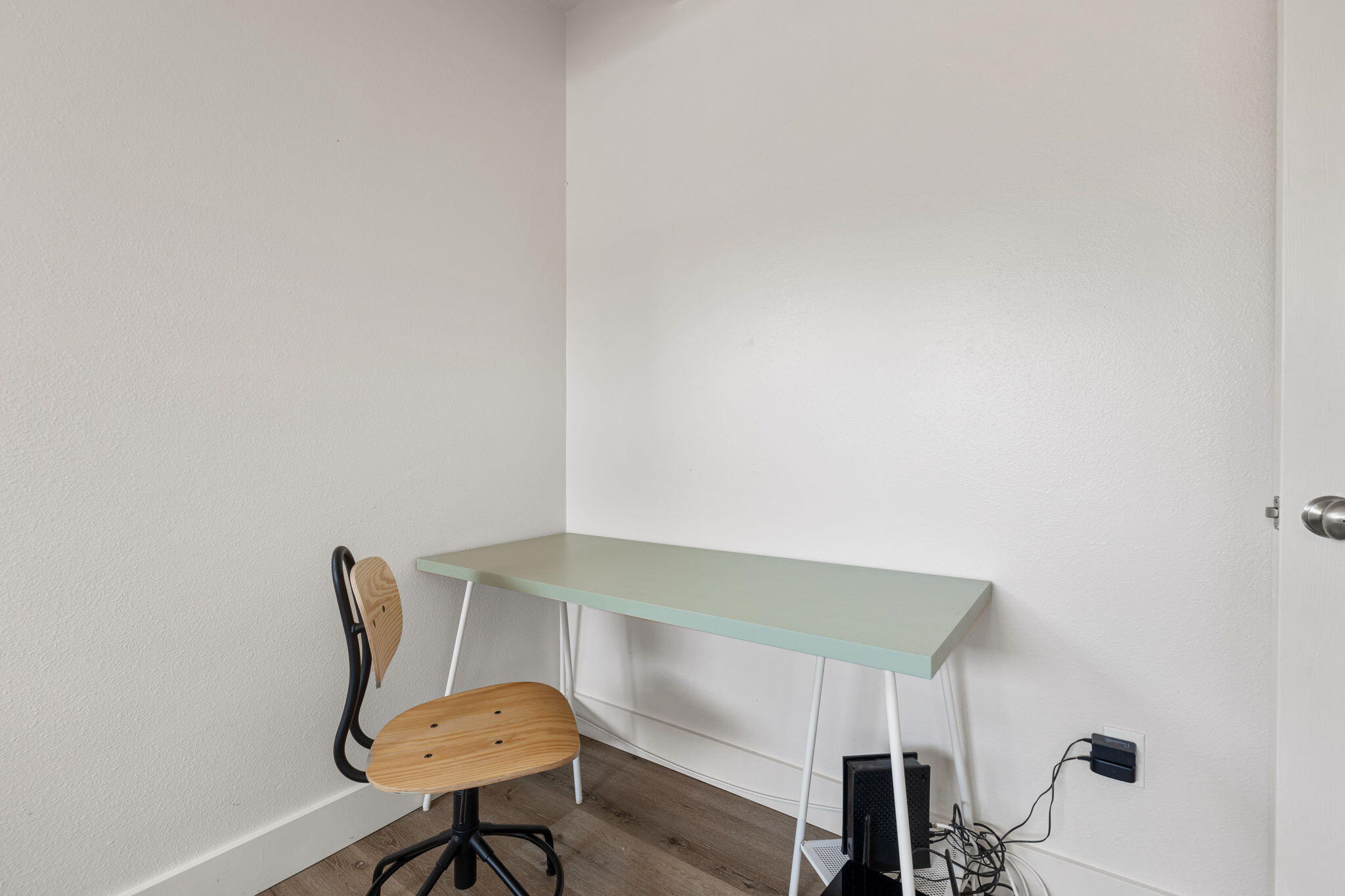 7552 Elk Trail Yucca Valley, CA 92284 - Photo 28 of 48 a view of a workspace