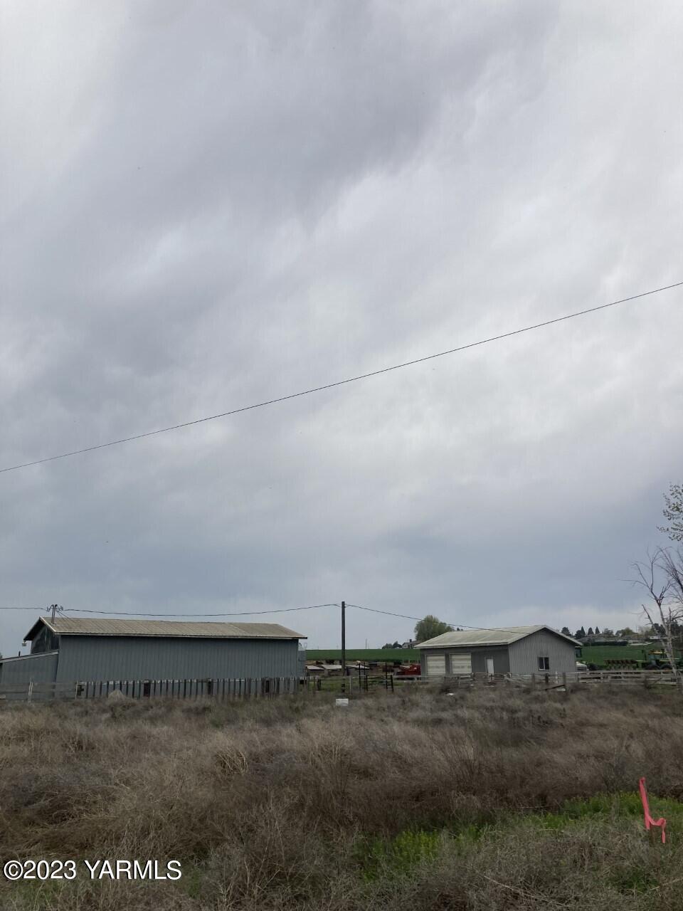 731 Den Boer Road Grandview, WA 98930 - Photo 9 of 9