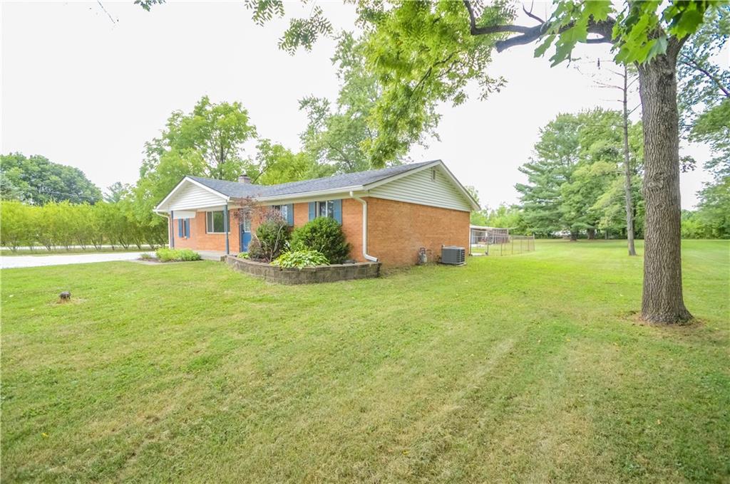 8720 Acton Road Indianapolis, IN 46259 - Photo 4 of 47 Gallery Image 4