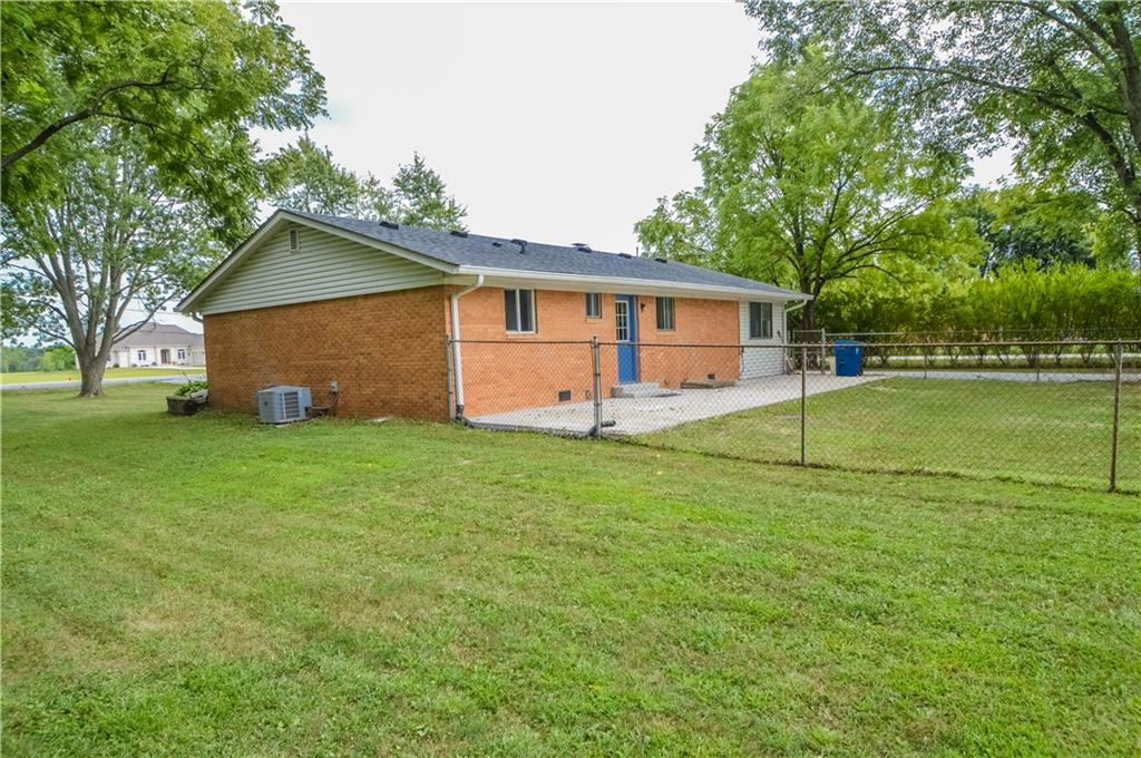 8720 Acton Road Indianapolis, IN 46259 - Photo 6 of 47 Gallery Image 6