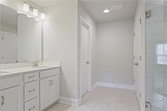 $425,000 | 354 Hayden Circle, Woodstock, GA 30189