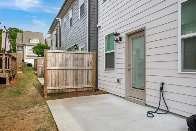 $425,000 | 354 Hayden Circle, Woodstock, GA 30189