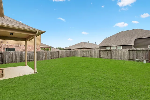 $2,300 | 3215 Upland Spring Trace, Katy, TX 77493