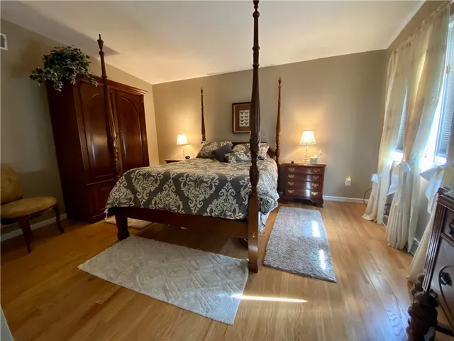 $2,500 | 9 Shadow Brook Lane, Smithfield, RI 02917