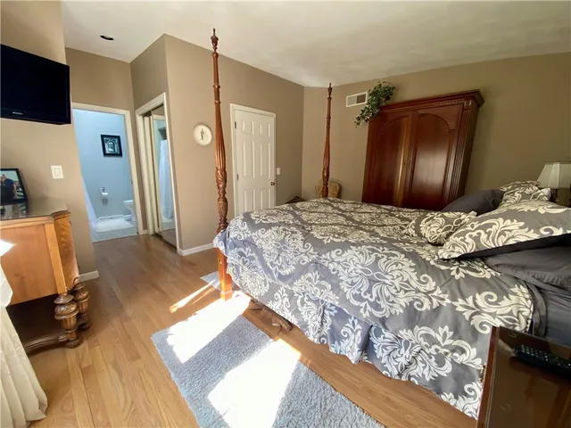 $2,500 | 9 Shadow Brook Lane, Smithfield, RI 02917