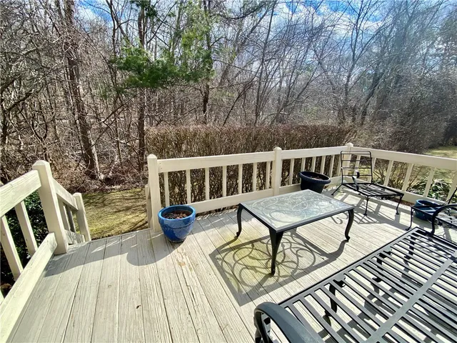 $2,500 | 9 Shadow Brook Lane, Smithfield, RI 02917