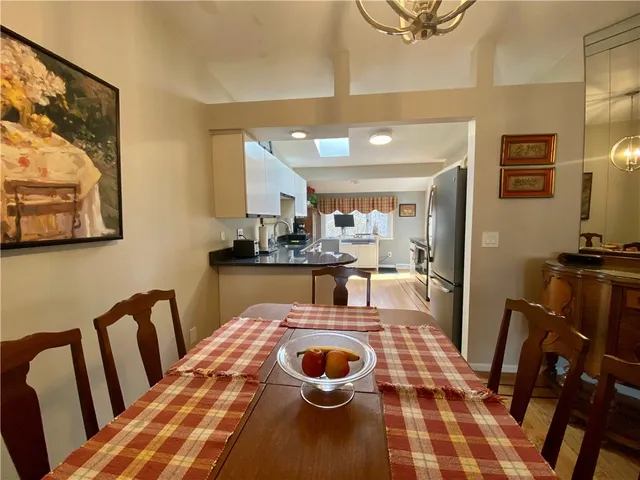 $2,500 | 9 Shadow Brook Lane, Smithfield, RI 02917