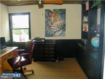 480 White Oak Road Blue Bell, PA 19422 - Photo 7 of 12 Office / Study