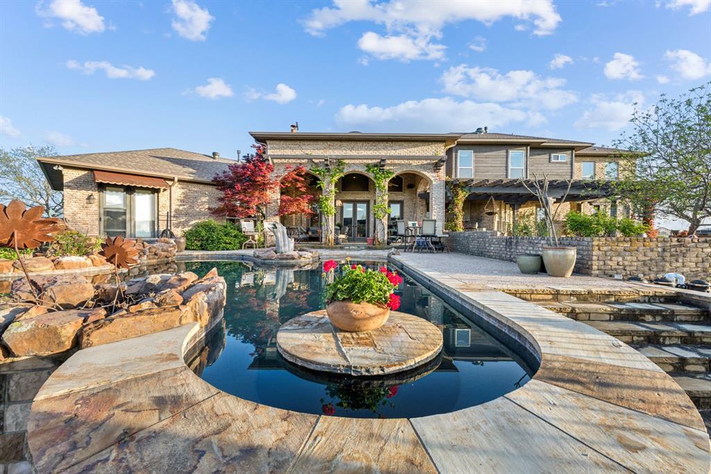 868 English Road Rockwall, TX 75032 - Photo 2 of 37 a view of a patio with furniture
