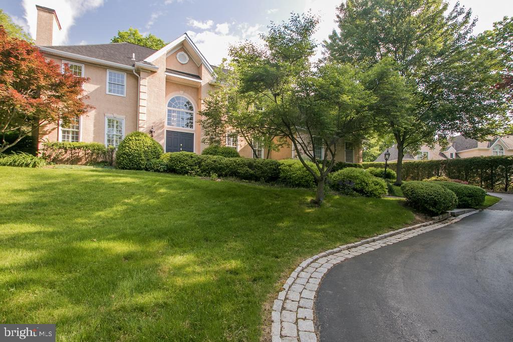618 Newtown Road Villanova, PA 19085 - Photo 1 of 62 Front from base of drive
