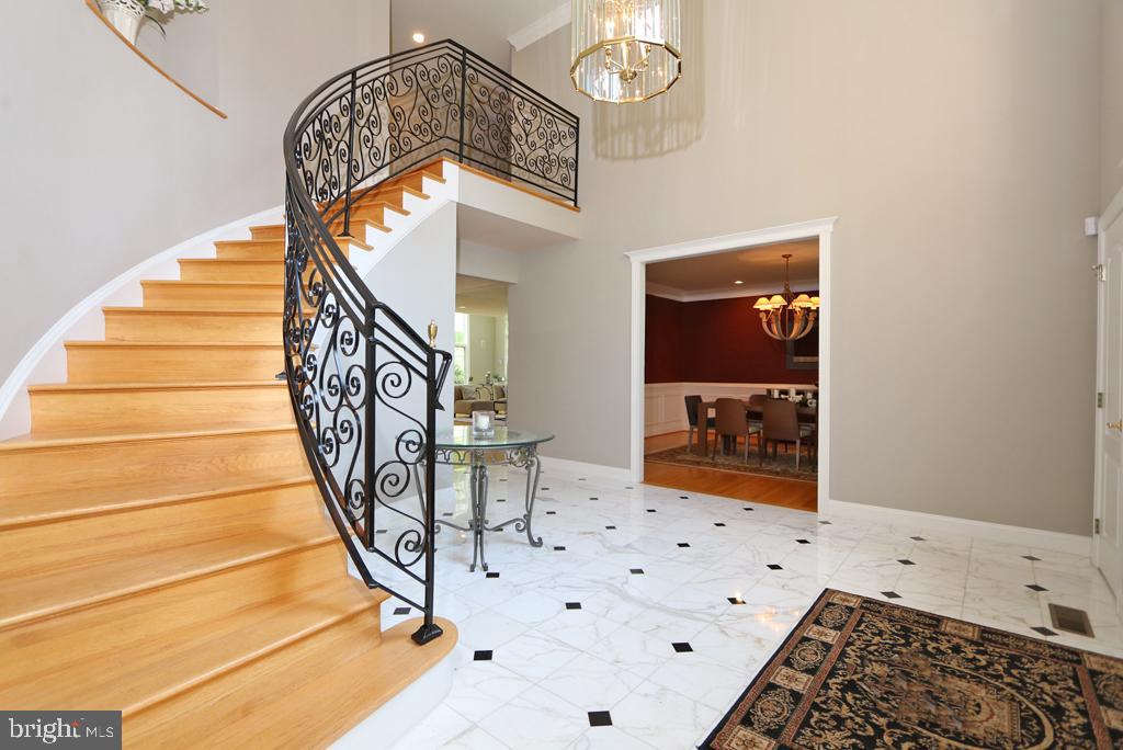 618 Newtown Road Villanova, PA 19085 - Photo 2 of 62 Foyer