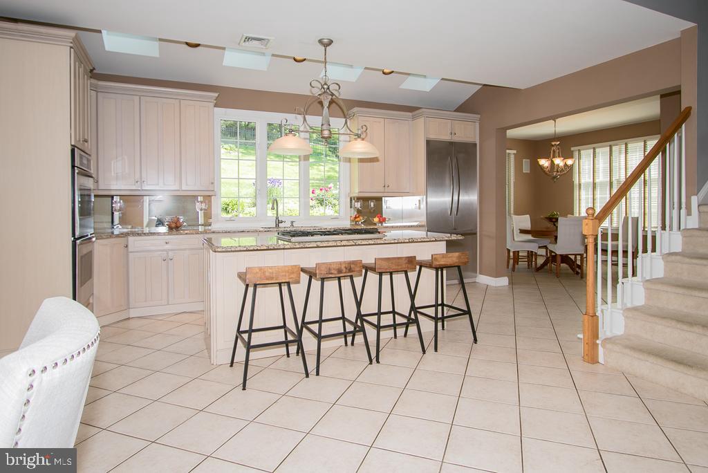 618 Newtown Road Villanova, PA 19085 - Photo 13 of 62 kitchen