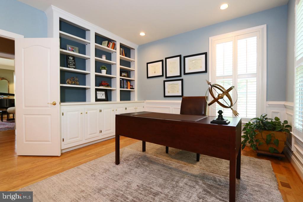 618 Newtown Road Villanova, PA 19085 - Photo 18 of 62 office with built ins