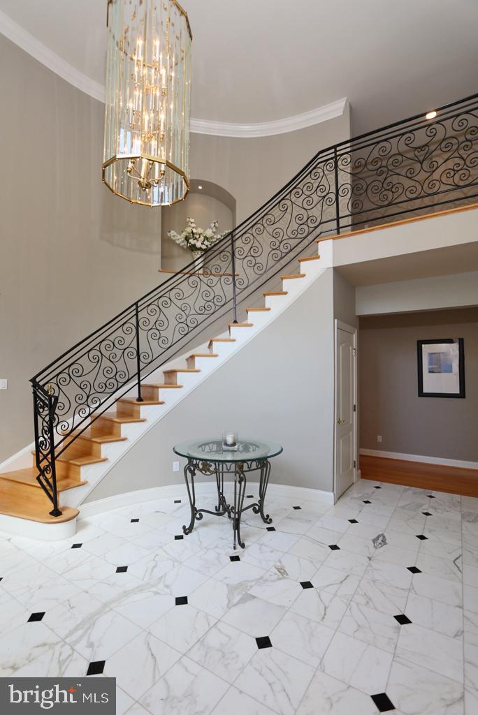 618 Newtown Road Villanova, PA 19085 - Photo 3 of 62 Foyer