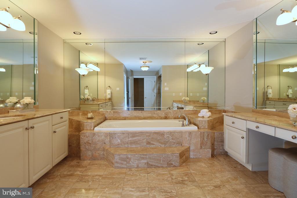 618 Newtown Road Villanova, PA 19085 - Photo 27 of 62 Master bath (hers)