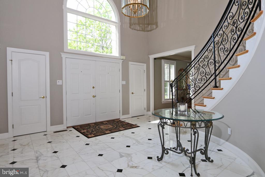 618 Newtown Road Villanova, PA 19085 - Photo 4 of 62 Foyer