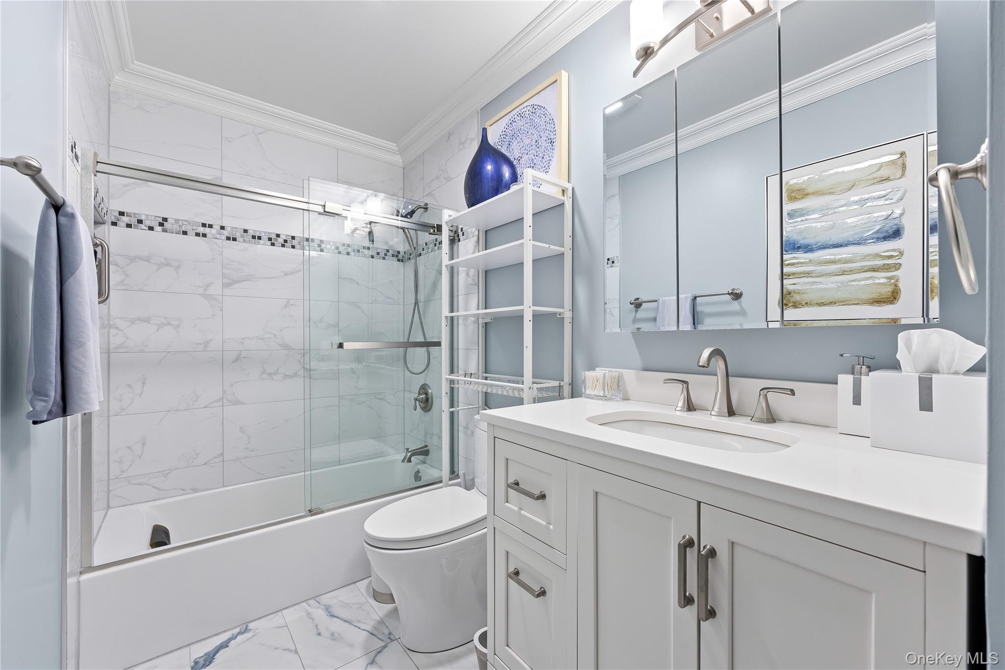 2 Spring Court Huntington, NY 11743 - Photo 18 of 30