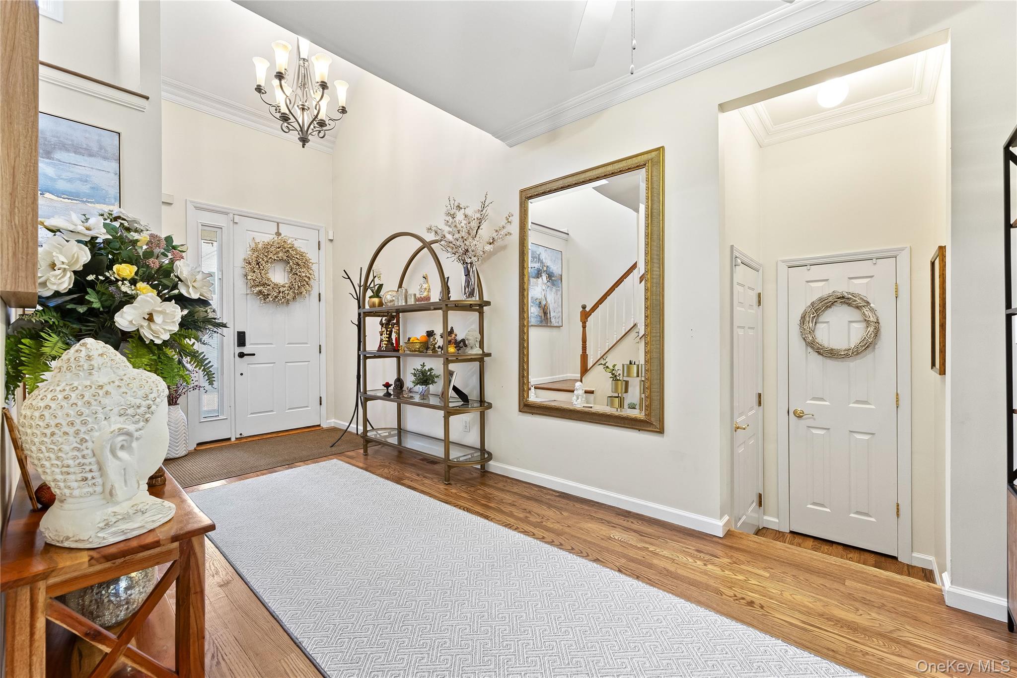 2 Spring Court Huntington, NY 11743 - Photo 4 of 30