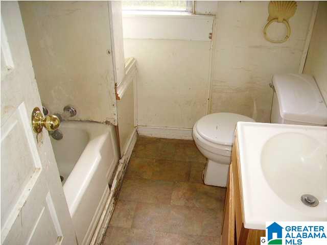 3929 George Avenue Southwest Birmingham, AL 35221 - Photo 12 of 14