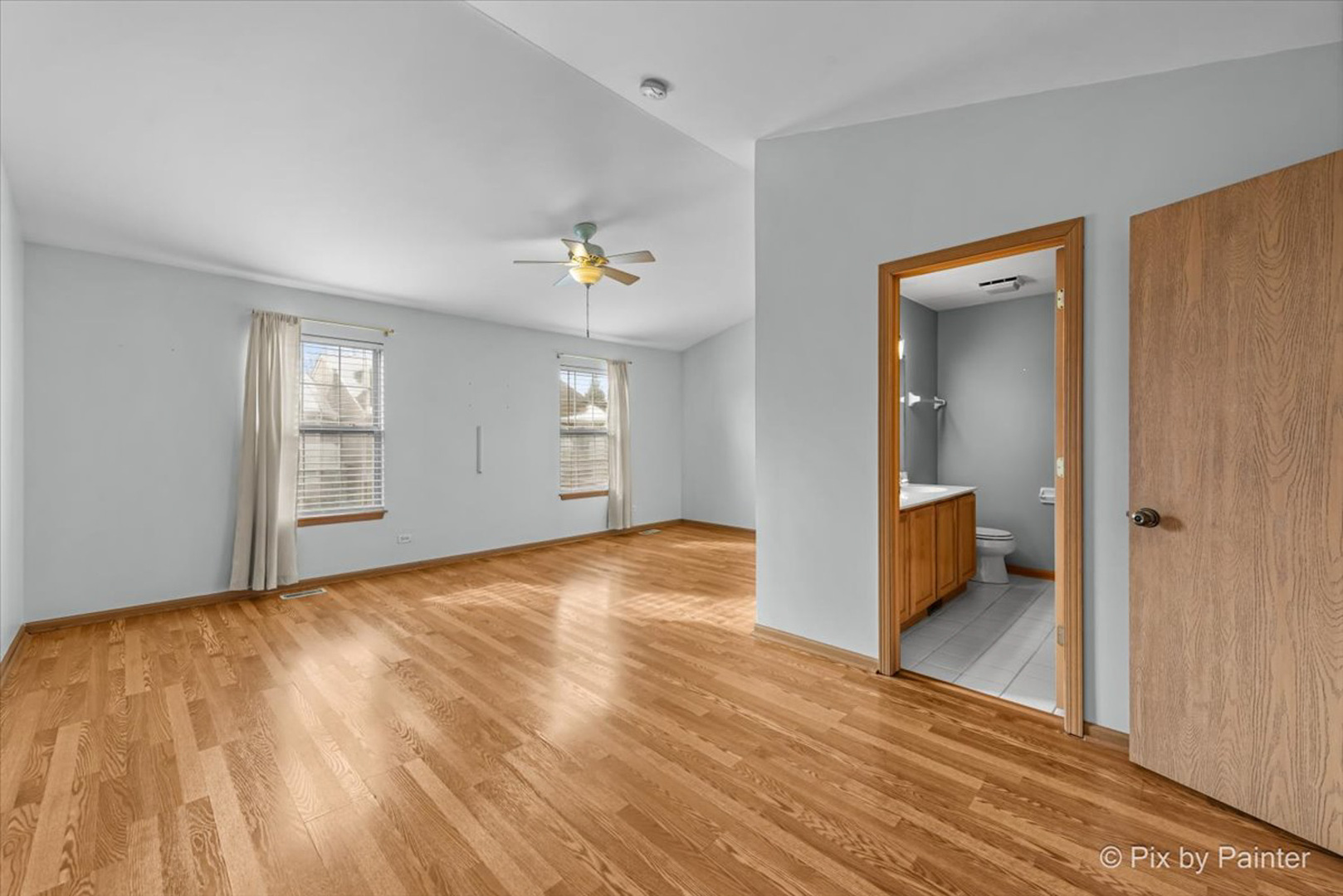 2466 Amber Lane Elgin, IL 60123 - Photo 11 of 32 a view of an empty room and window