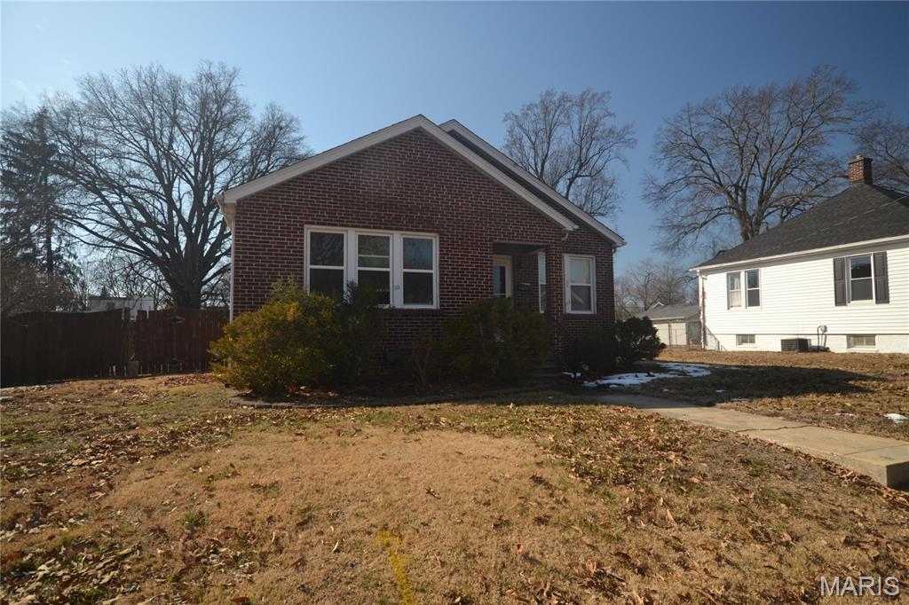 111-113 Kansas Avenue Belleville, IL 62221 - Photo 3 of 27