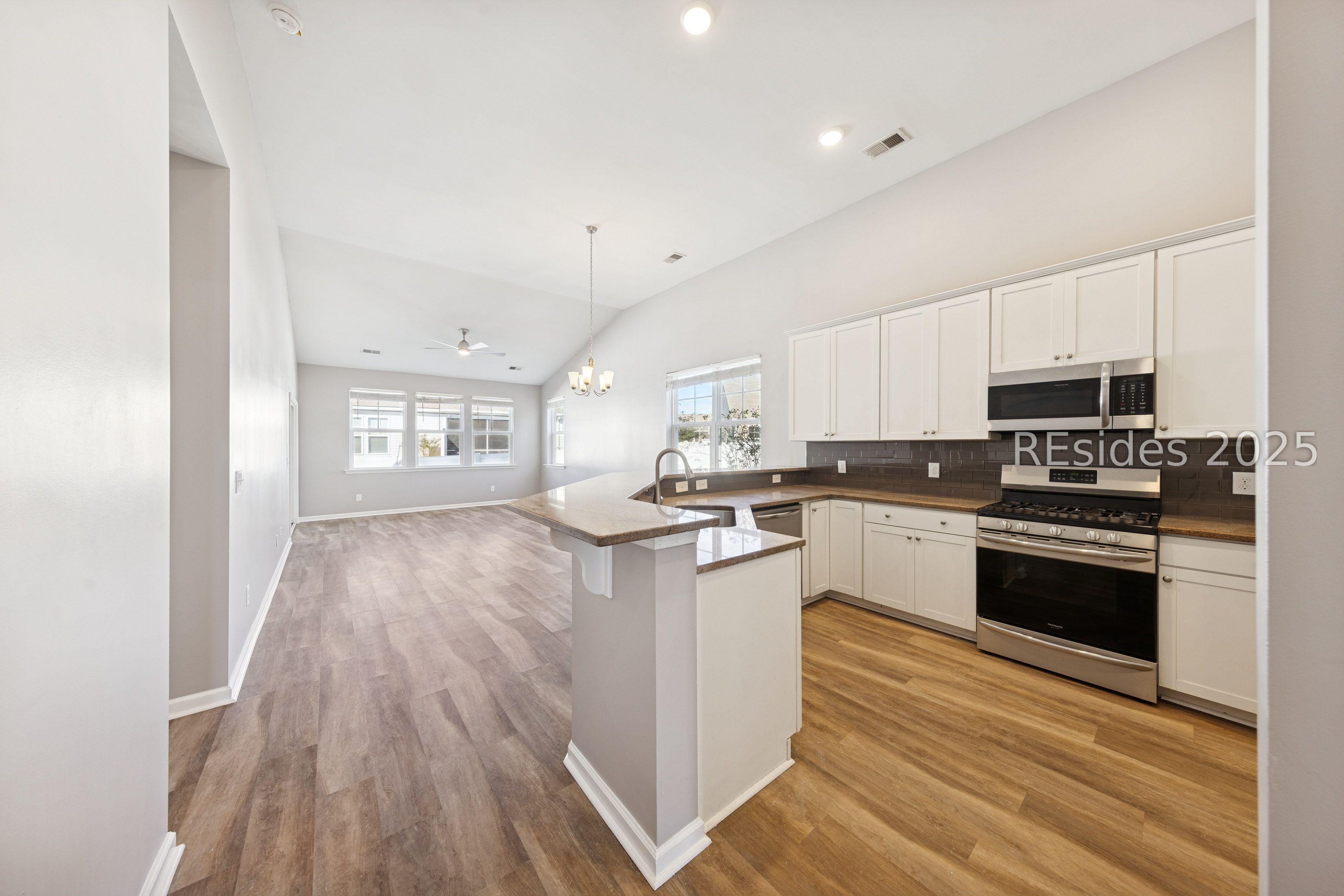 320 Corn Ml Way Bluffton, SC 29909 - Photo 5 of 47