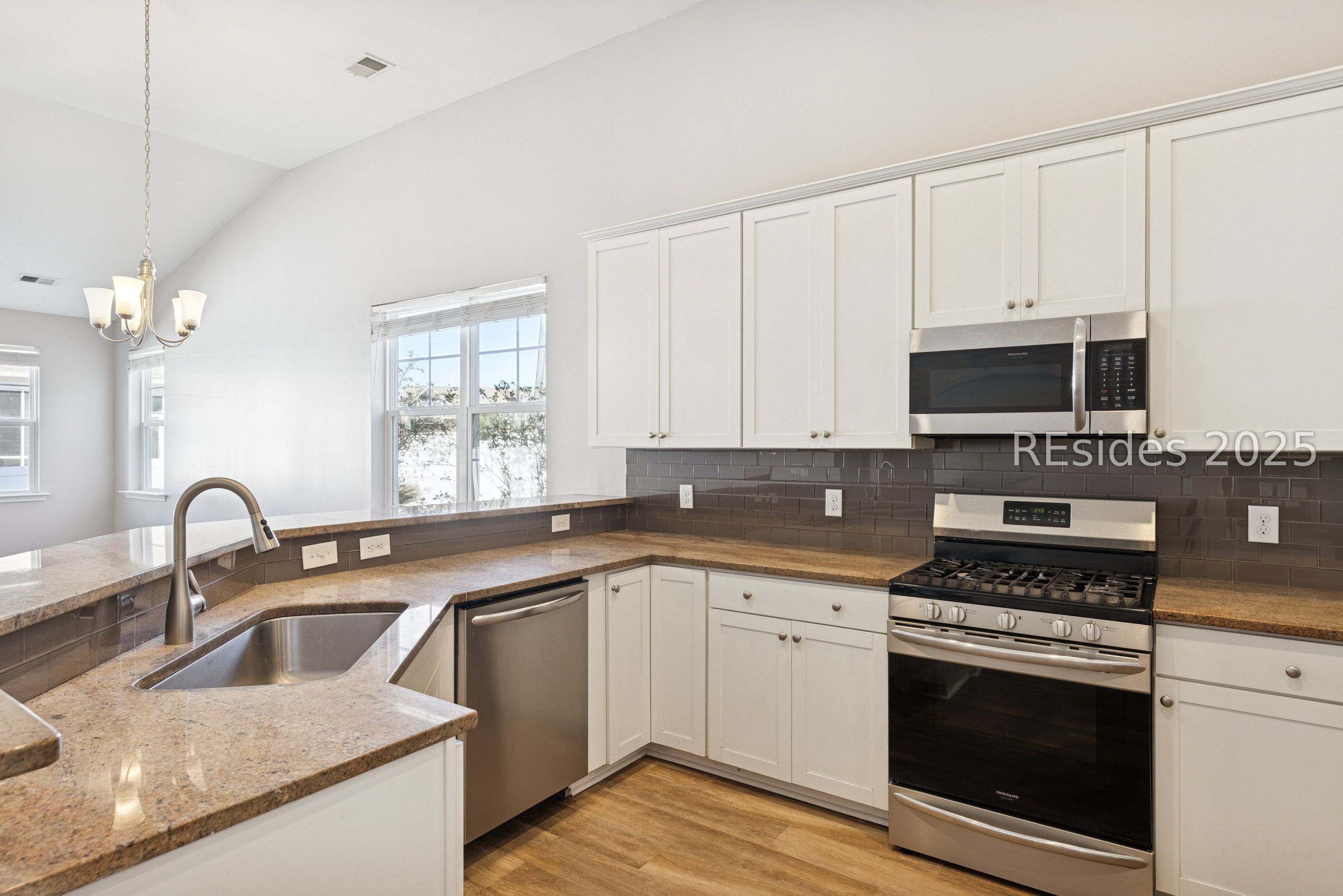 320 Corn Ml Way Bluffton, SC 29909 - Photo 5 of 47