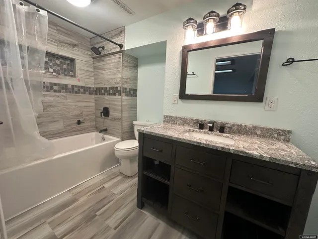 $273,000 | 1318 Arizona Street, Rawlins, WY 82301