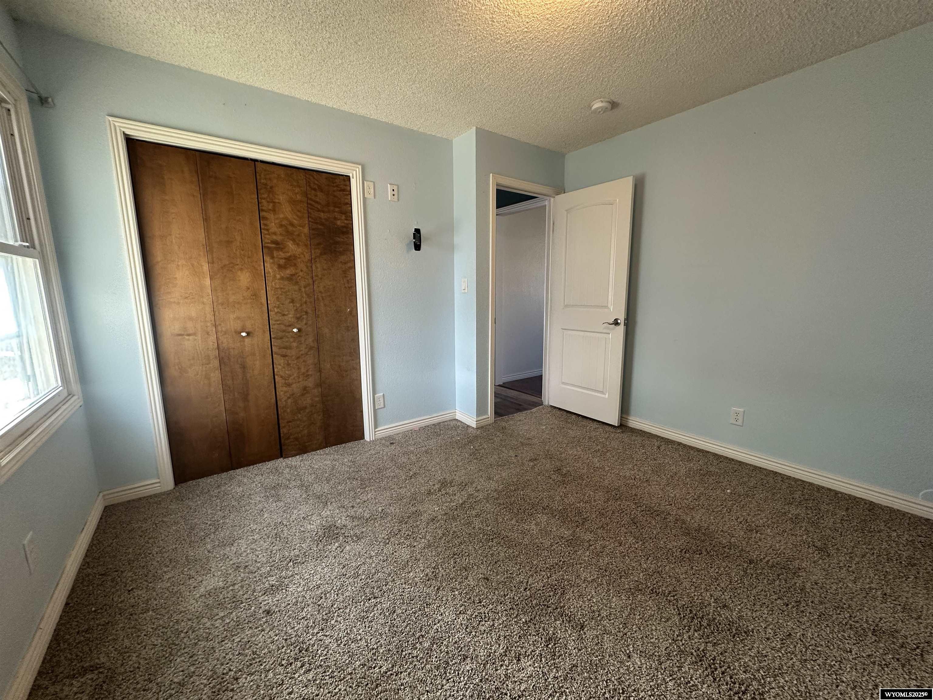 1318 Arizona Street Rawlins, WY 82301 - Photo 9 of 26