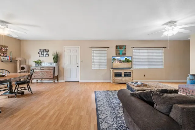 $989,999 | 3101 River Road, Vernalis, CA 95385