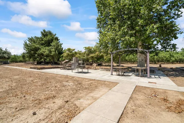 $849,999 | 3101 River Road, Vernalis, CA 95385