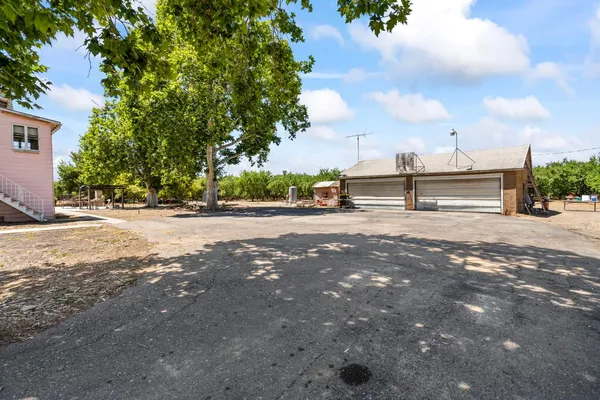 $849,999 | 3101 River Road, Vernalis, CA 95385