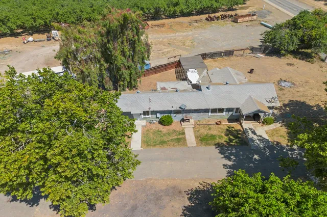 $989,999 | 3101 River Road, Vernalis, CA 95385