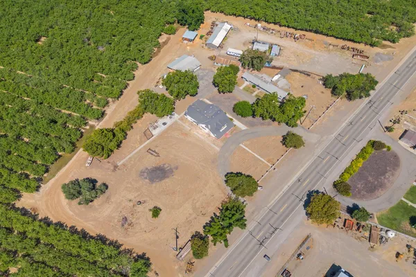 $849,999 | 3101 River Road, Vernalis, CA 95385