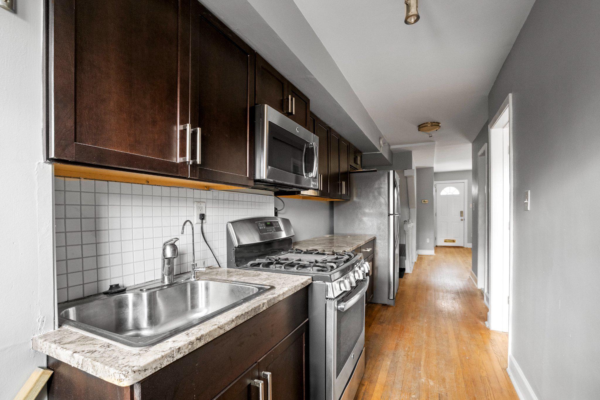 1731 Holbrook Street Northeast Washington, DC 20002 - Photo 6 of 18 Unit 1 Kitchen