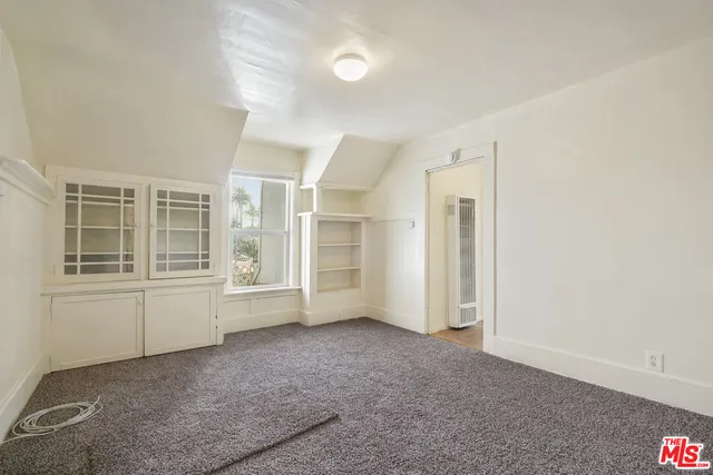 $1,795 | 351 Temple Avenue, Unit A, Long Beach, CA 90814