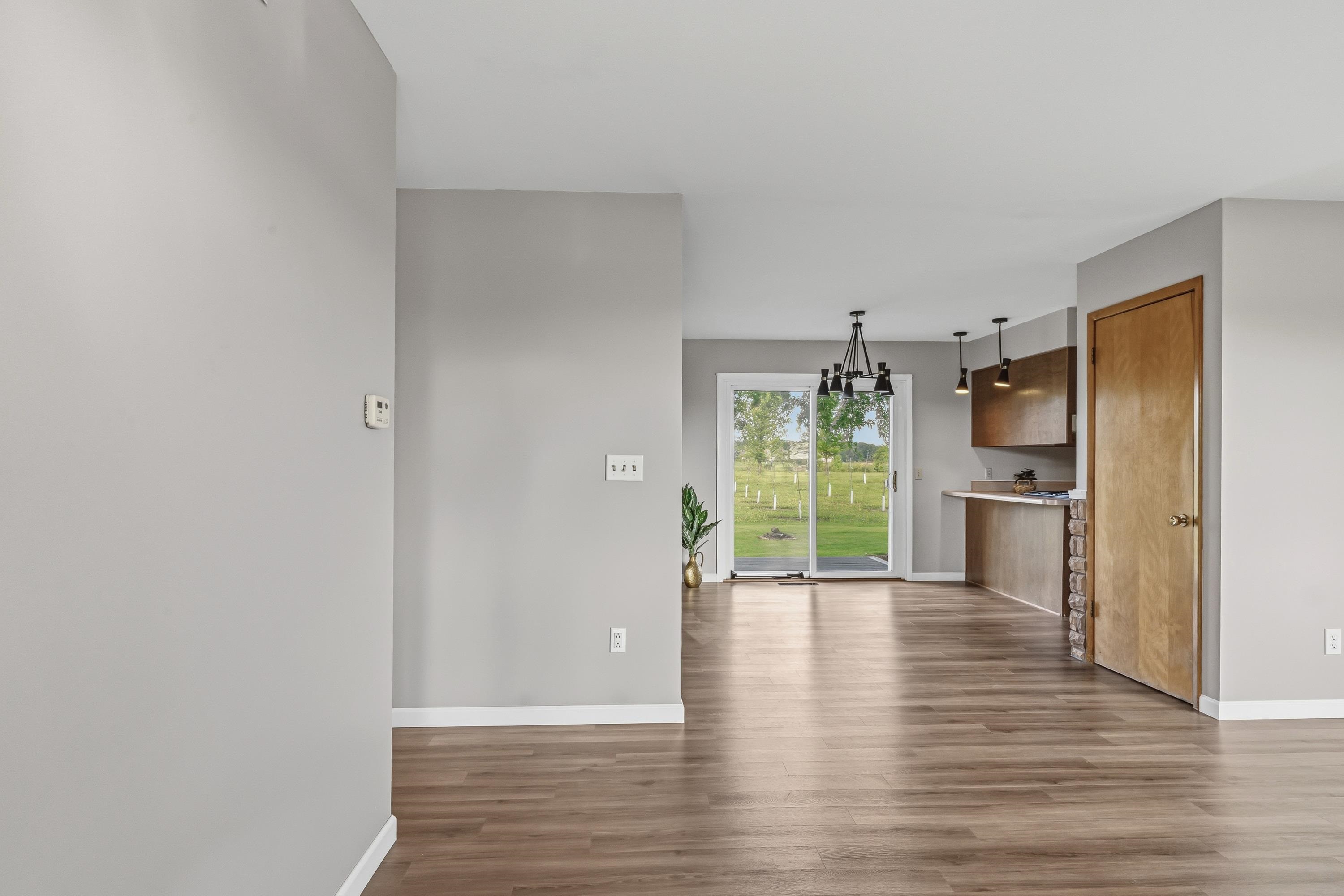 14218 Minnich Road Hoagland, IN 46745 - Photo 8 of 36 Gallery Image 8