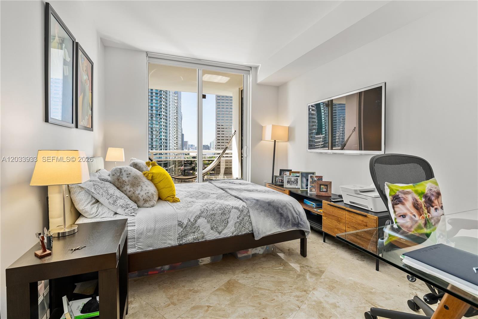 901 Brickell Key Boulevard, Unit 2206 Miami, FL 33131 - Photo 16 of 28